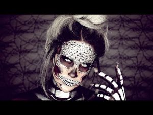 Halloween Look : Diamond Skull | Nicole Guerriero