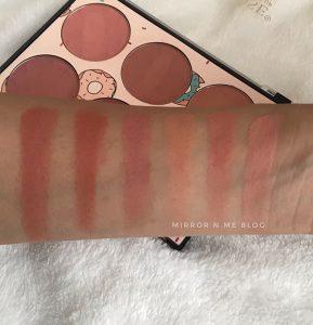 Blush Glow kit - swatches